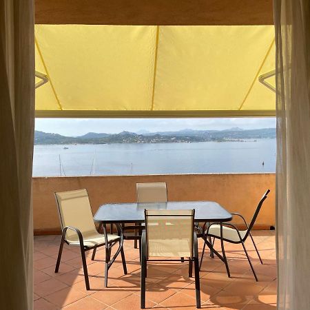 Appartamento Fronte Mare Residence Weber ラ・マッダレーナ エクステリア 写真