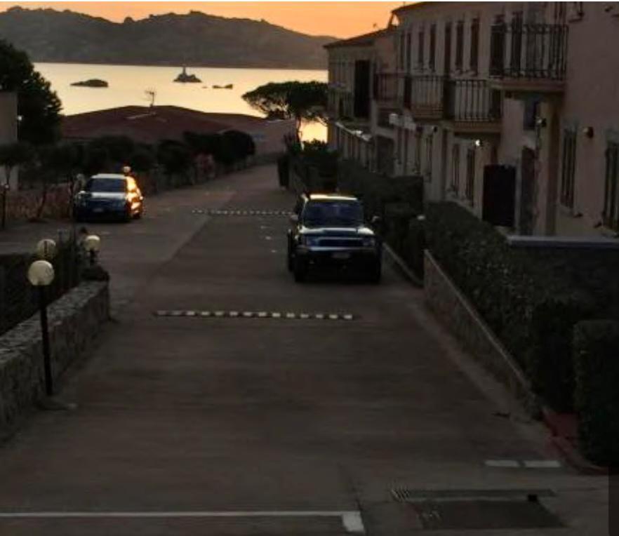 Appartamento Fronte Mare Residence Weber ラ・マッダレーナ エクステリア 写真